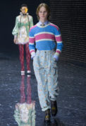 s93_fw_look_lb_pr11