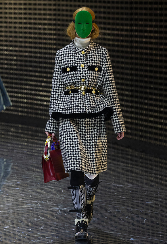 s93_fw_look_lb_pr21