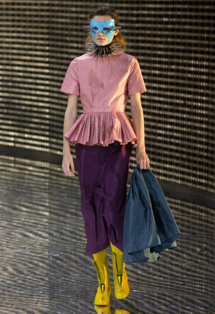 s93_fw_look_lb_pr22