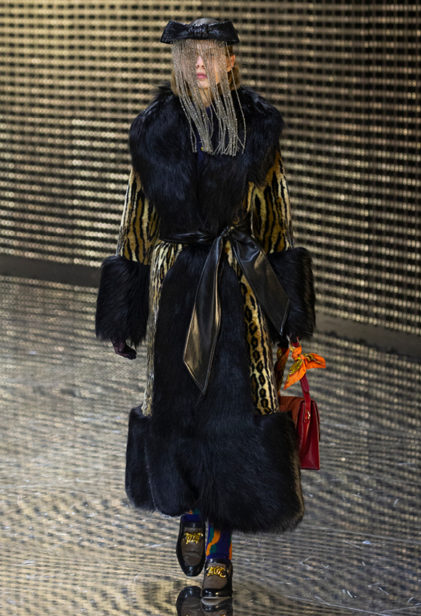 s93_fw_look_lb_pr25