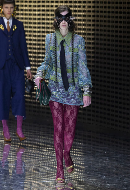 s93_fw_look_lb_pr26