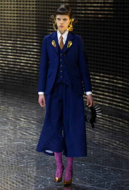 s93_fw_look_lb_pr27
