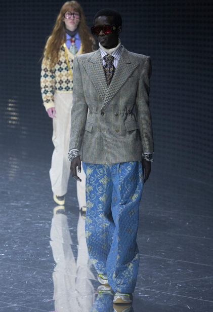 s93_fw_look_lb_pr3