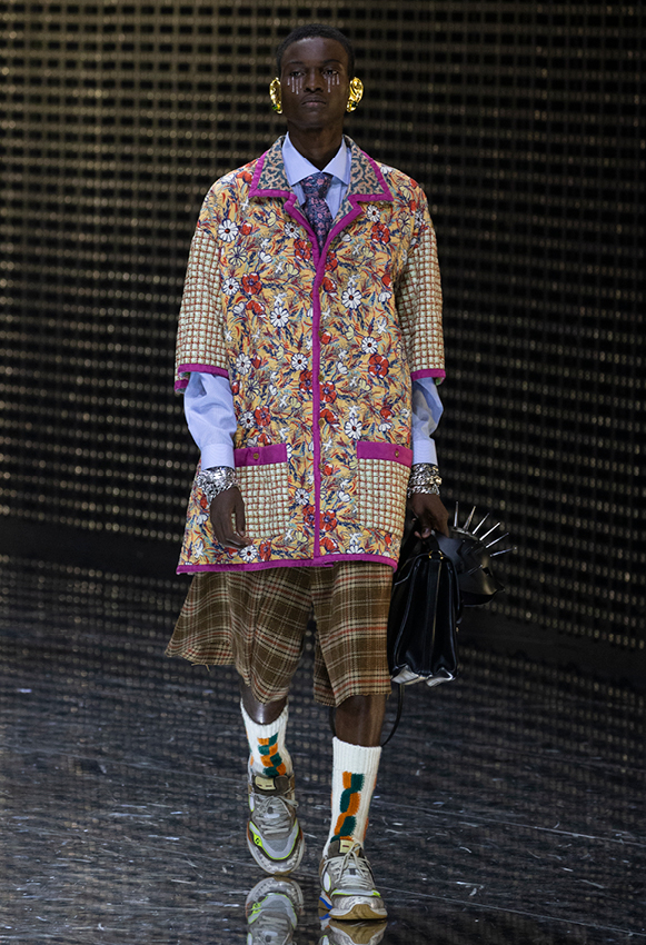 s93_fw_look_lb_pr37
