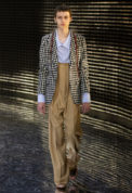 s93_fw_look_lb_pr72