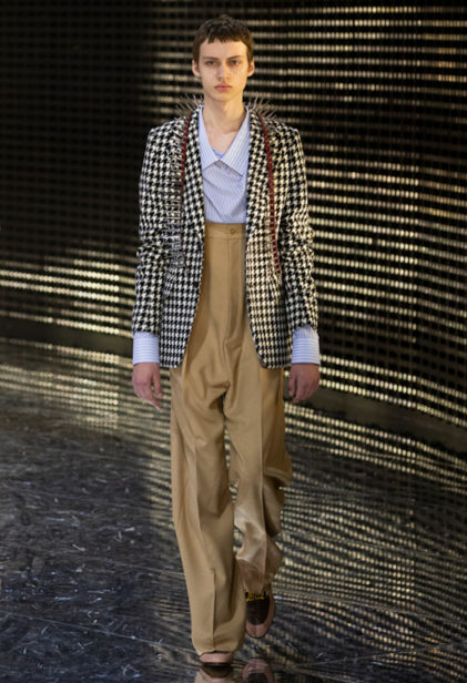 s93_fw_look_lb_pr72