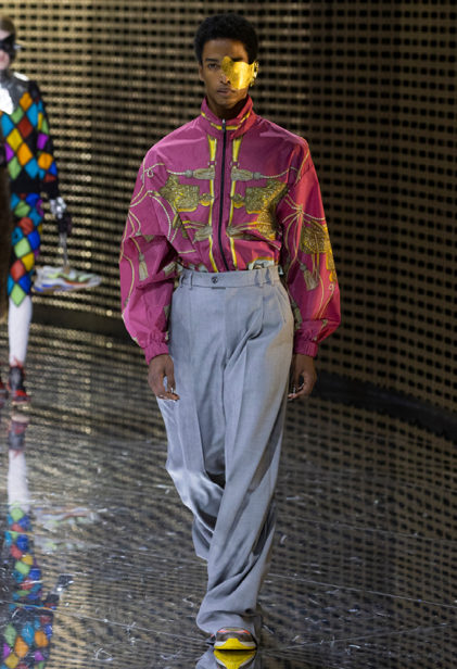 s93_fw_look_lb_pr79