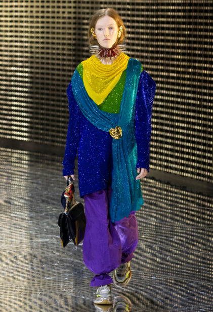 s93_fw_look_lb_pr82
