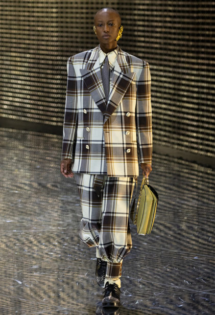 s93_fw_look_lb_pr83