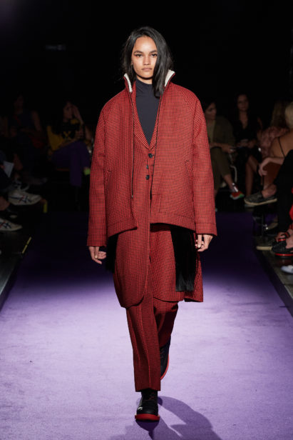 Desfile À La Garçonne

Coleção 01 - 2019


foto: Zé Takahashi