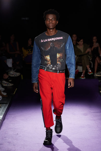 Desfile À La Garçonne

Coleção 01 - 2019


foto: Zé Takahashi