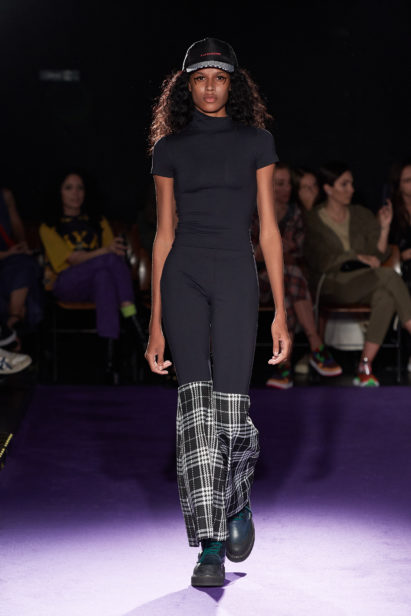 Desfile À La Garçonne

Coleção 01 - 2019


foto: Zé Takahashi