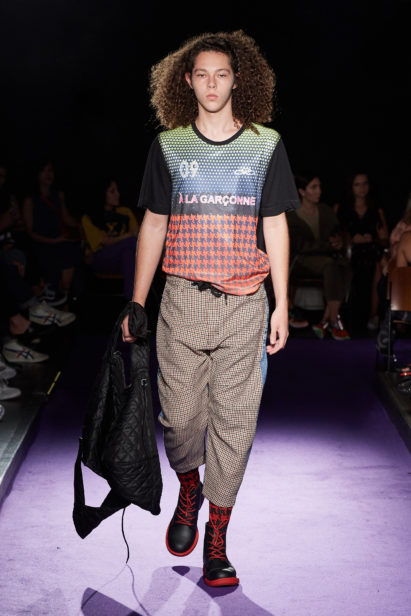 Desfile À La Garçonne

Coleção 01 - 2019


foto: Zé Takahashi