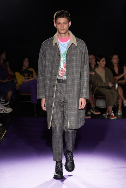 Desfile À La Garçonne

Coleção 01 - 2019


foto: Zé Takahashi