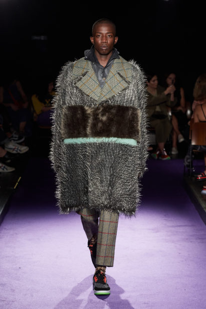Desfile À La Garçonne

Coleção 01 - 2019


foto: Zé Takahashi