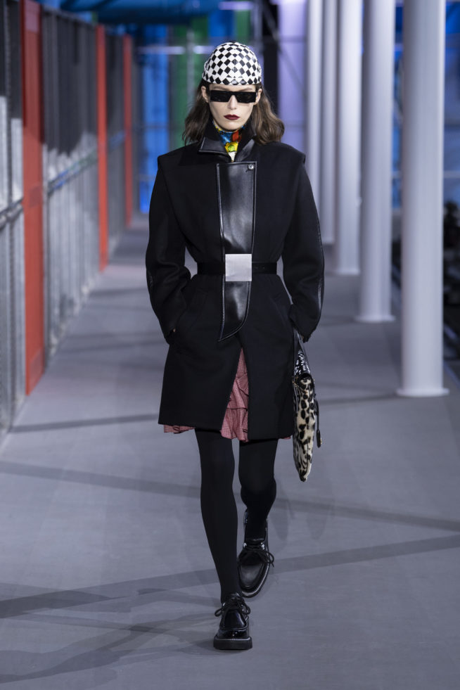 louisvuittonfw19look11-jpg