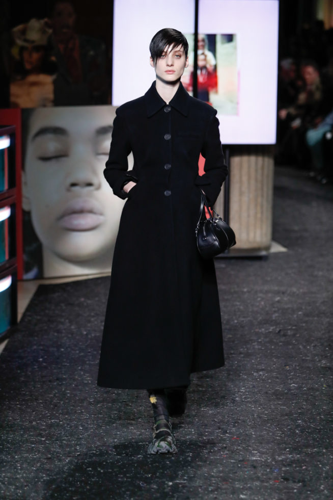 miumiufw19_08
