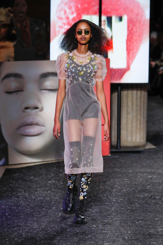 miumiufw19_09