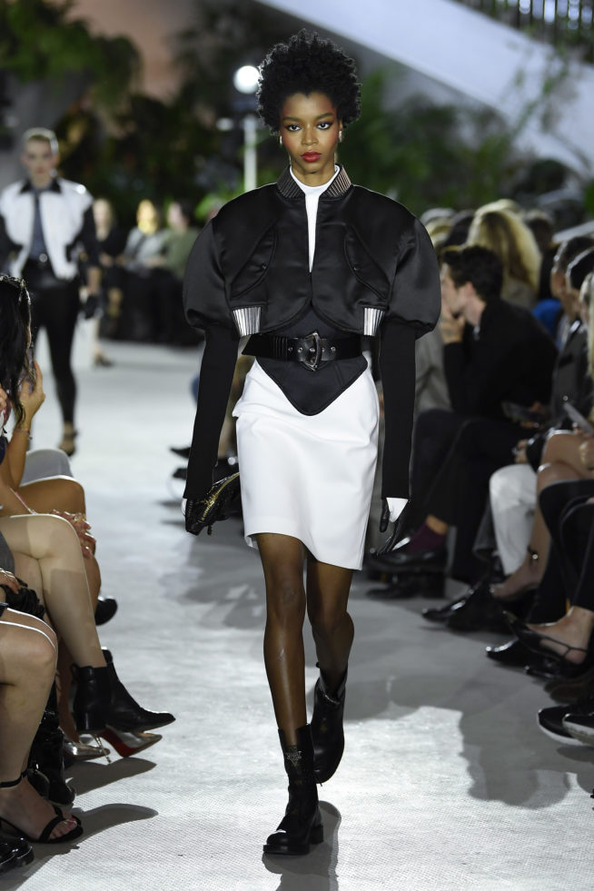 look11-jpg