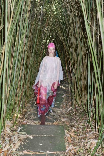 p022_valentino_resort_2020_vr