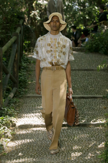 12_fendi-_man_ss_20