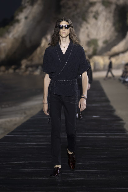 saint-laurent_men_ss20_runway_02_hr