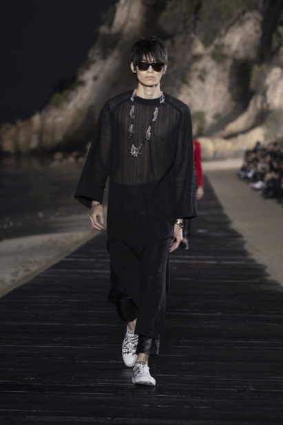 saint-laurent_men_ss20_runway_10_hr