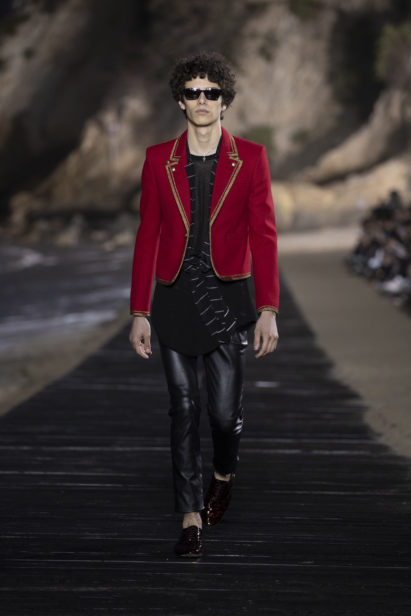 saint-laurent_men_ss20_runway_11_hr
