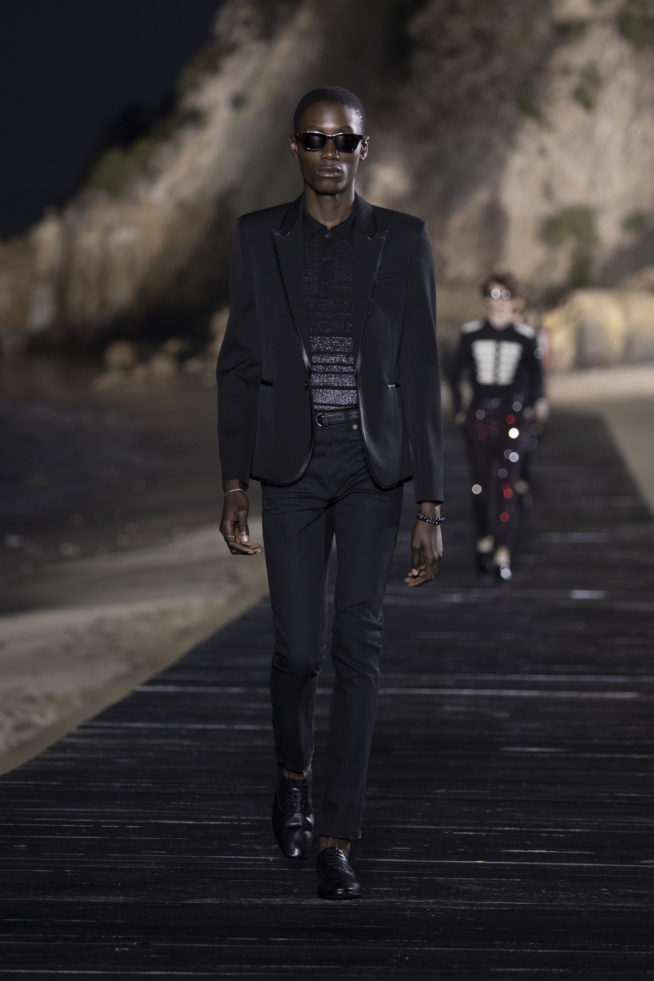 saint-laurent_men_ss20_runway_12_hr