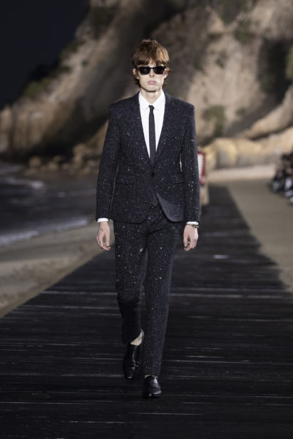 saint-laurent_men_ss20_runway_14_hr