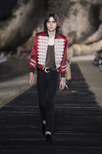 saint-laurent_men_ss20_runway_15_hr