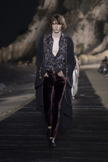 saint-laurent_men_ss20_runway_34_hr