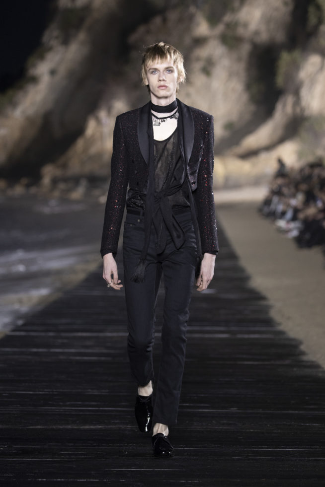 saint-laurent_men_ss20_runway_55_hr