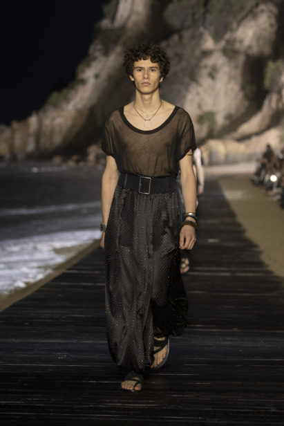 saint-laurent_men_ss20_runway_75_hr