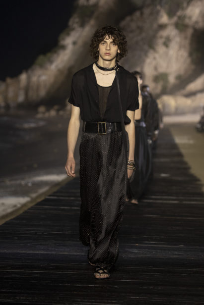 saint-laurent_men_ss20_runway_78_hr
