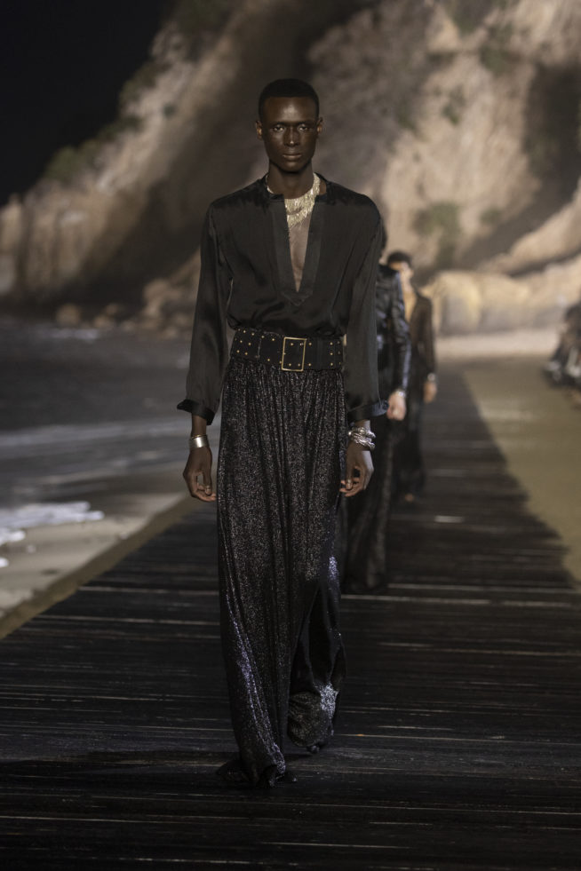 saint-laurent_men_ss20_runway_80_hr