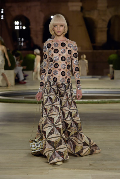 46_fendi-_couture_2019