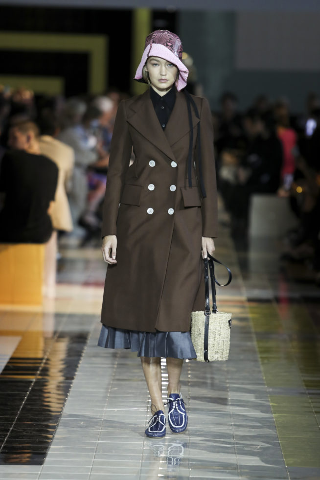 005prada_ss20_woman