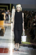 006prada_ss20_woman