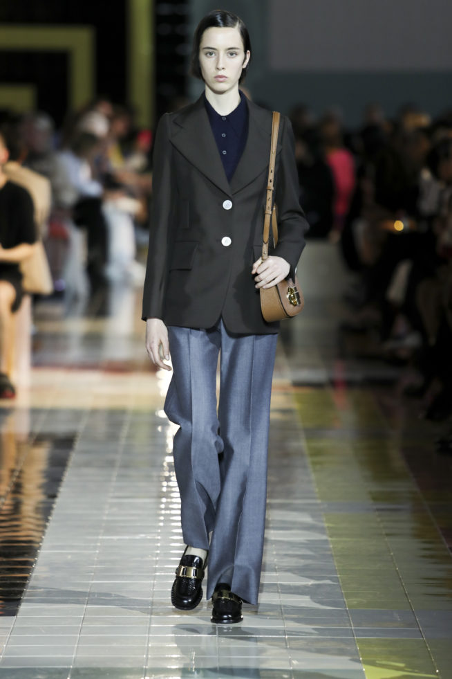 010prada_ss20_woman