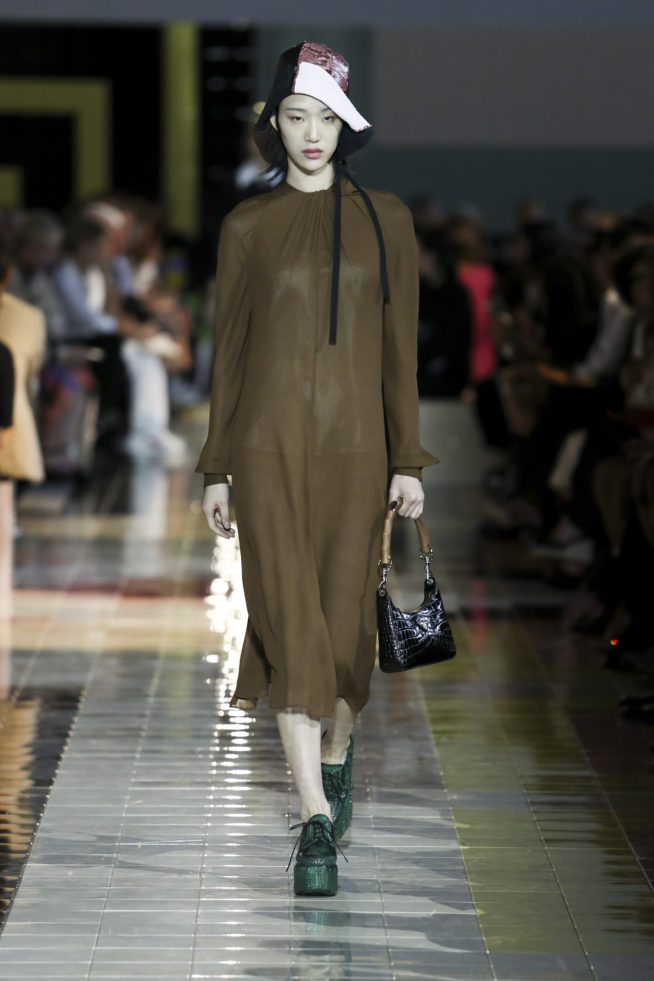 013prada_ss20_woman