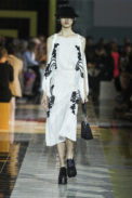015prada_ss20_woman