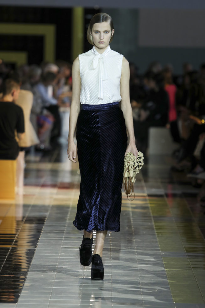 018prada_ss20_woman