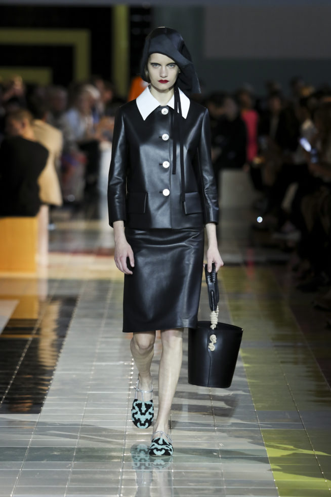 024prada_ss20_woman