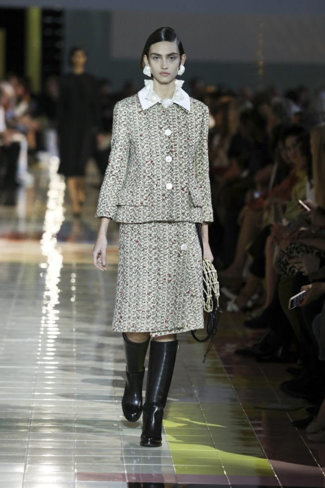 028prada_ss20_woman