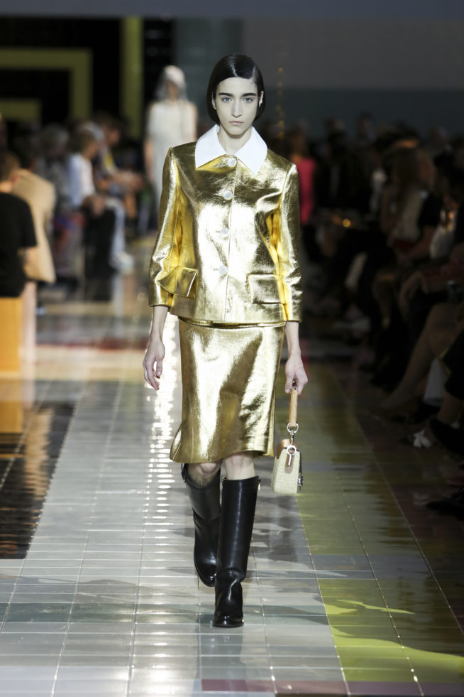 030prada_ss20_woman