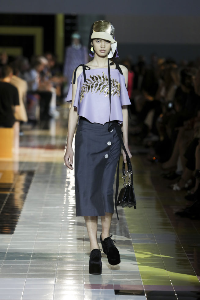 047prada_ss20_woman