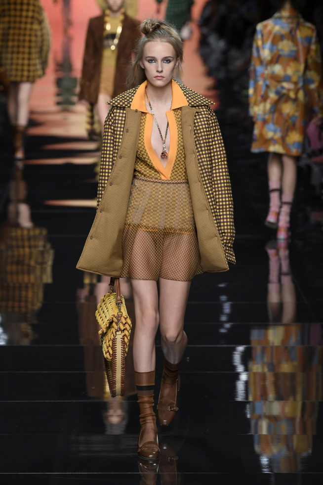 11_fendi-_woman_ss_20