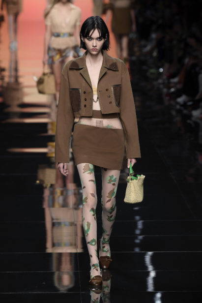26_fendi-_woman_ss_20