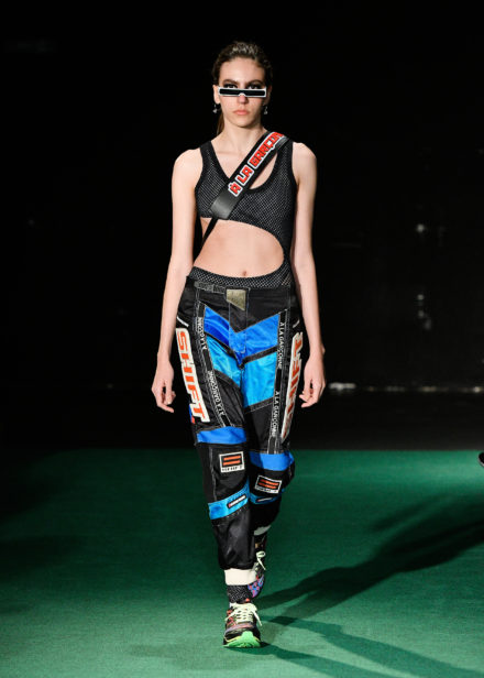 Desfile À La Garçonne

Coleção 02 - 2019


foto: Zé Takahashi